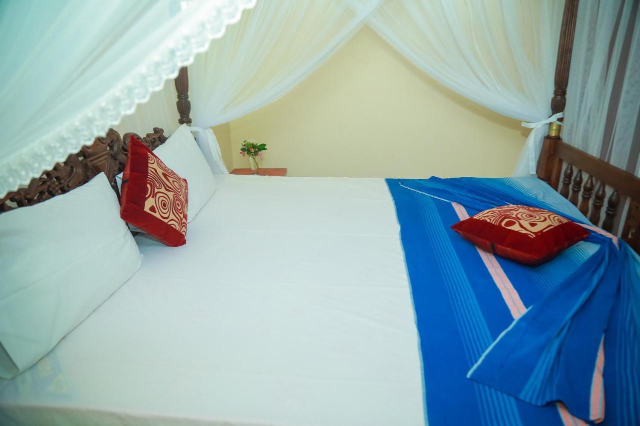Hasaranga Holiday House ヒッカドゥワ エクステリア 写真