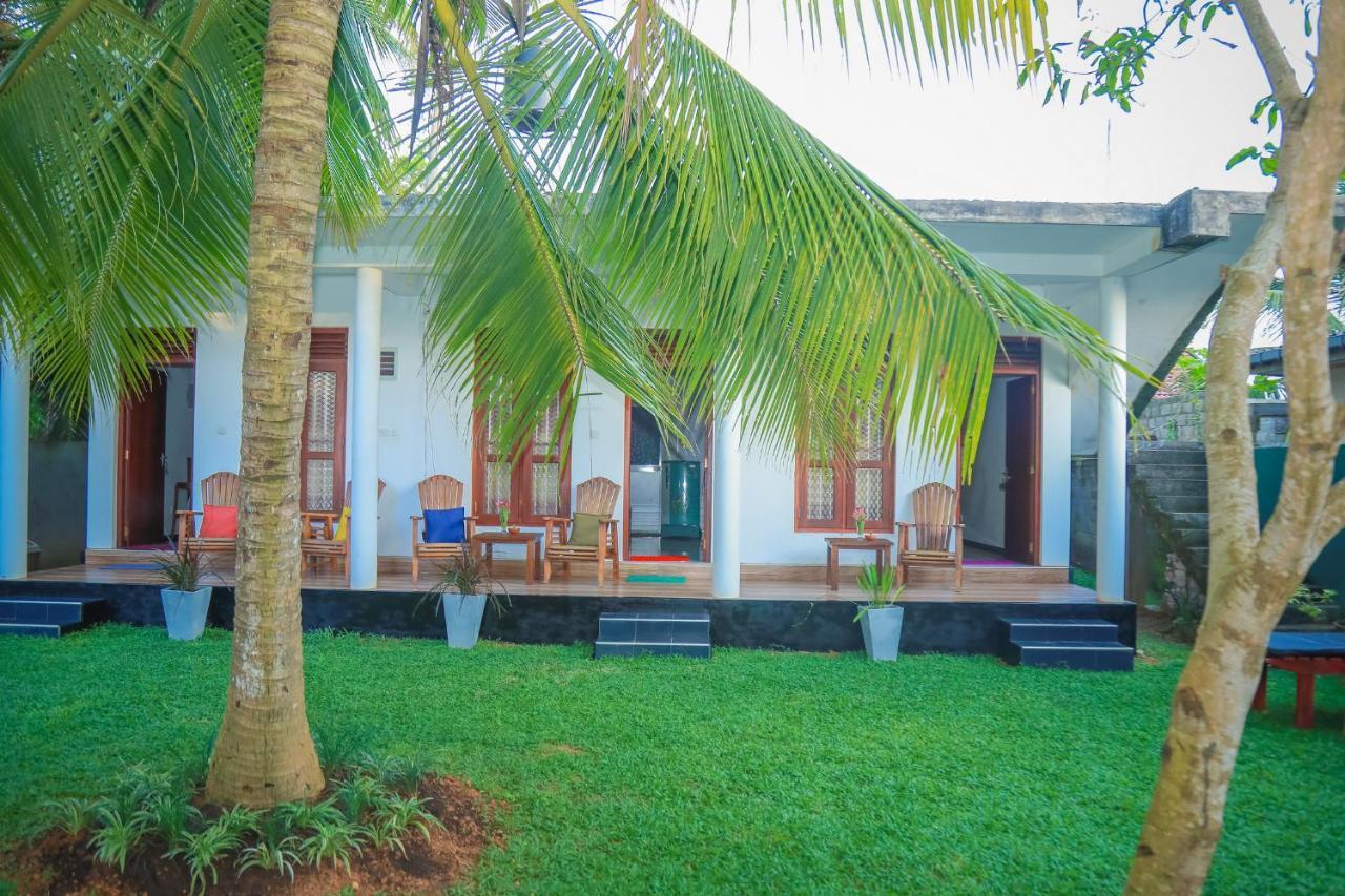 Hasaranga Holiday House ヒッカドゥワ エクステリア 写真