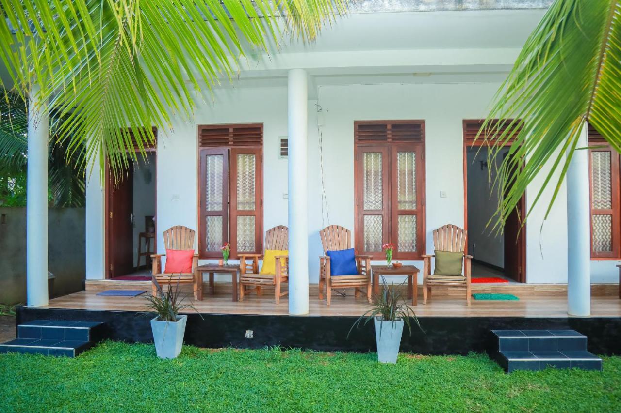Hasaranga Holiday House ヒッカドゥワ エクステリア 写真