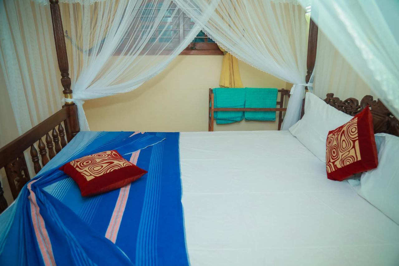 Hasaranga Holiday House ヒッカドゥワ エクステリア 写真